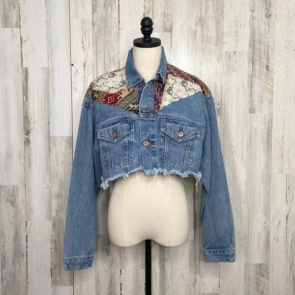 Carmar Tapestry Crop Jean Jacket Blue Denim LF Lace Boxy Festival Boho Size XS - Picture 1 of 9